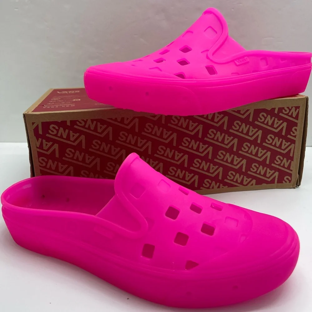 Vans Men’s Slip-On Mule Trk Hot Pink VN0005V8AFJ Vibrant Pink Slip-On Clogs